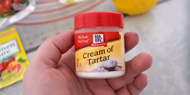 Cleaning Using Tartar Cream and Lemon Juice
