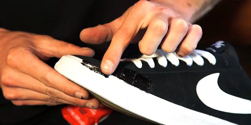 How To Use Shoe Goo To Repair Soles